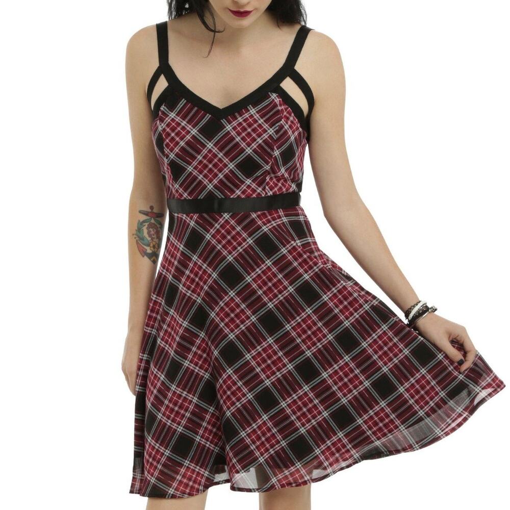 Hot Topic Black Red Plaid Fit & Flare 90s Grunge Goth Punk Mini Dress M Rare